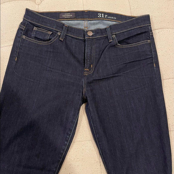 Jcrew women’s dark blue toothpick jeans - Picture 2 of 5